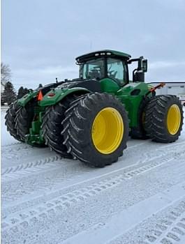 Image of John Deere 9520R equipment image 4