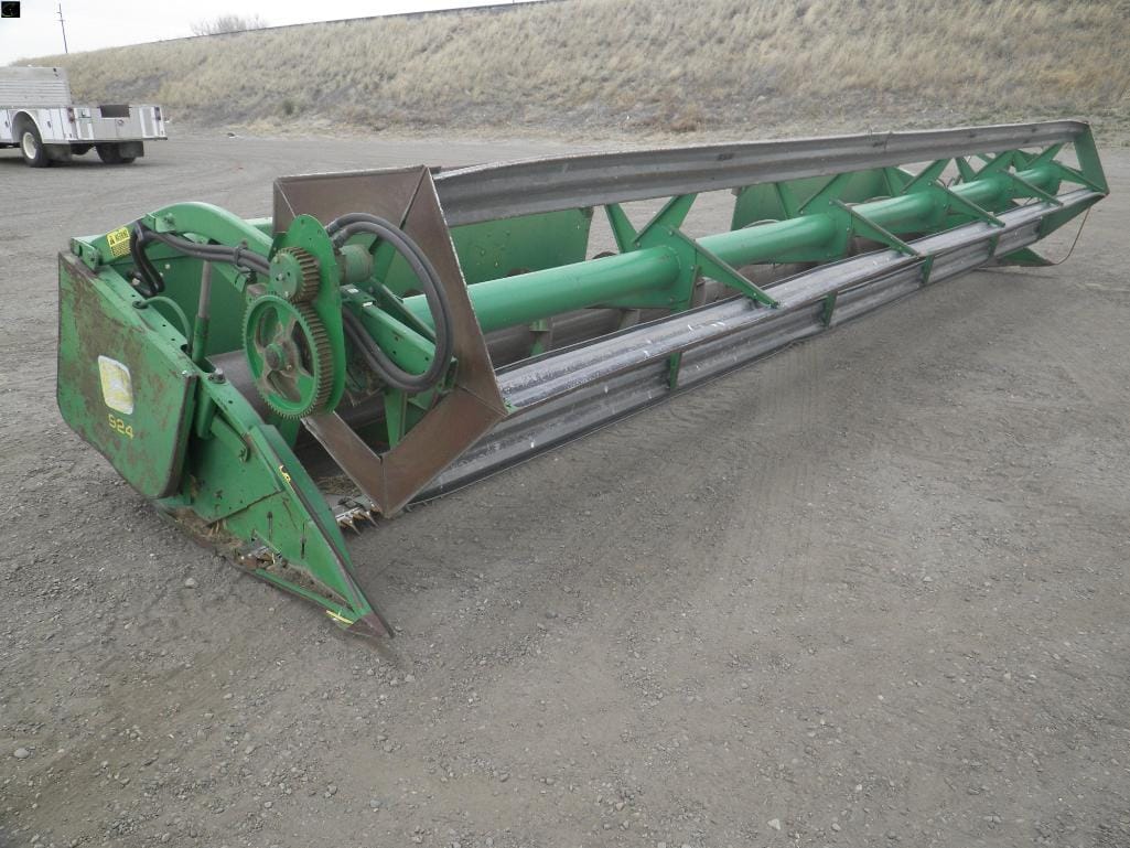 John Deere 924 Equipment Image0