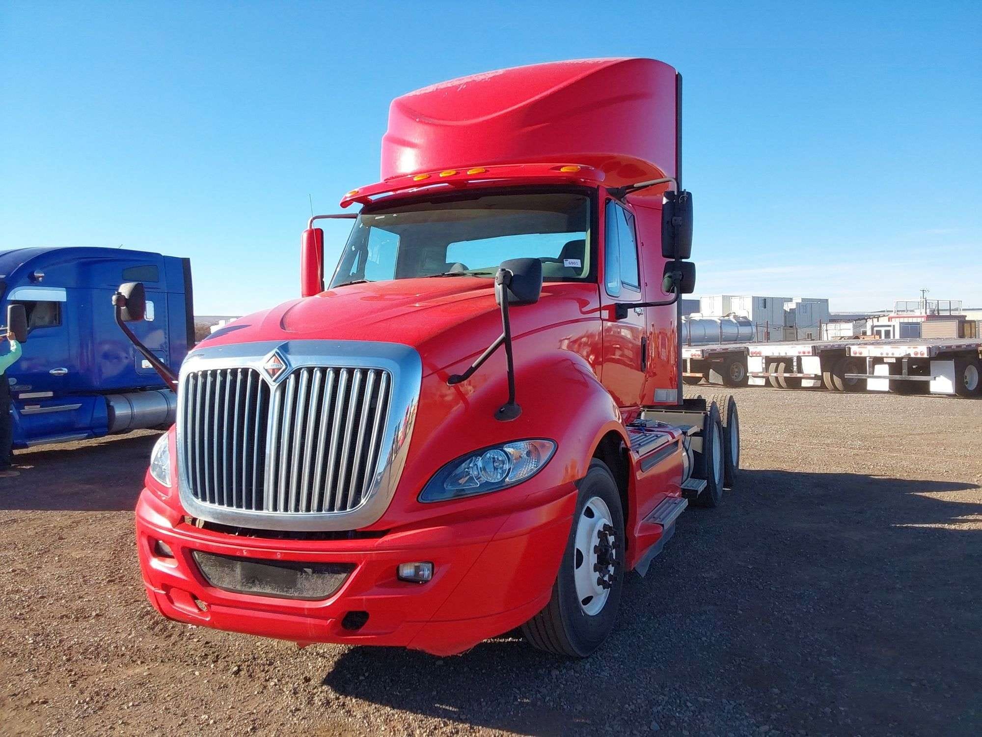 2015 International ProStar Plus 122 Equipment Image0