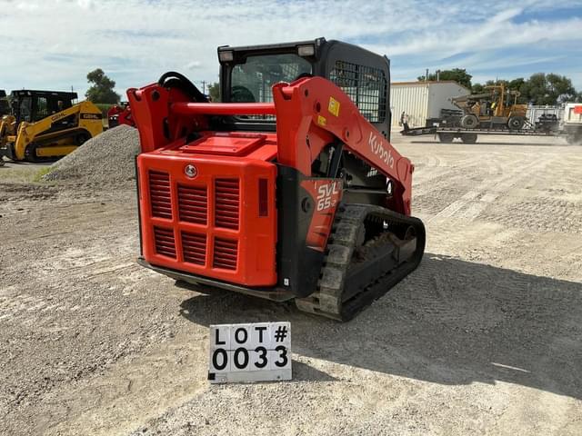 Image of Kubota SVL65-2 equipment image 2