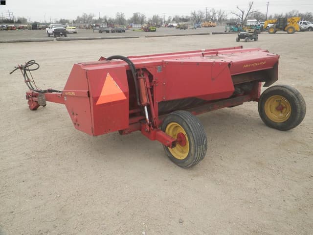 Image of New Holland 474 equipment image 3