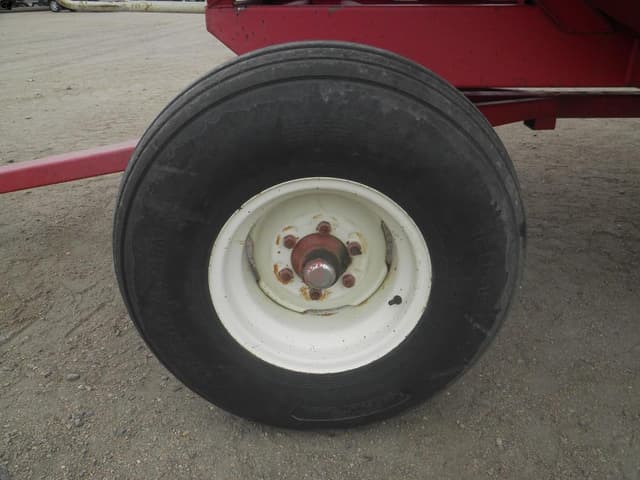 Image of E-Z Trail 3400 equipment image 4