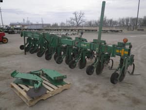John Deere 856 Image