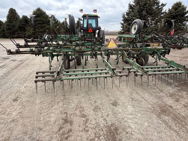 Image of John Deere 1010 equipment image 4