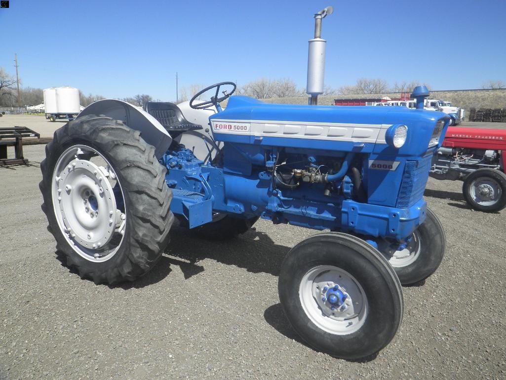 1967 Ford 5000 Equipment Image0
