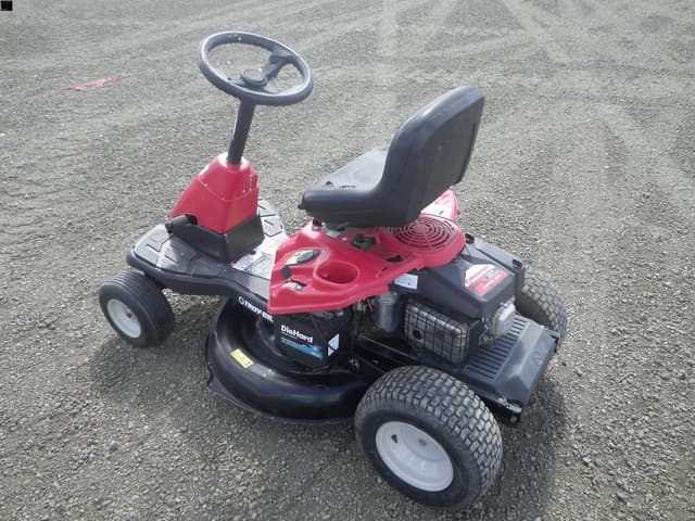 Image of Troy Bilt TB30R equipment image 2