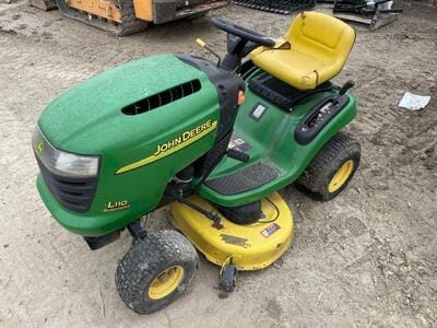 Main image John Deere L110
