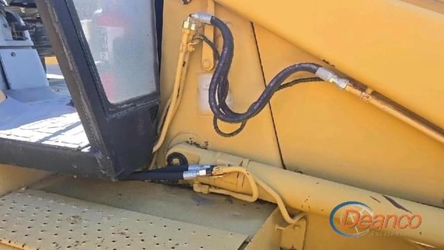 Image of Caterpillar 426C equipment image 4