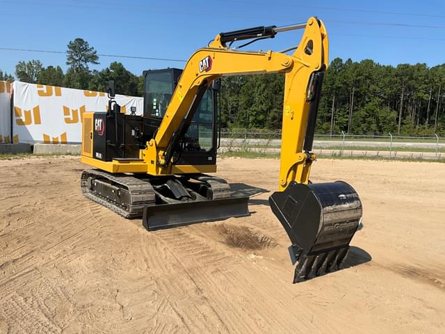 Image of Caterpillar 305.5E2 equipment image 2