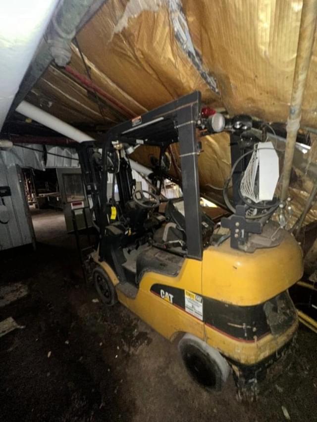 Image of Caterpillar C5000 equipment image 4
