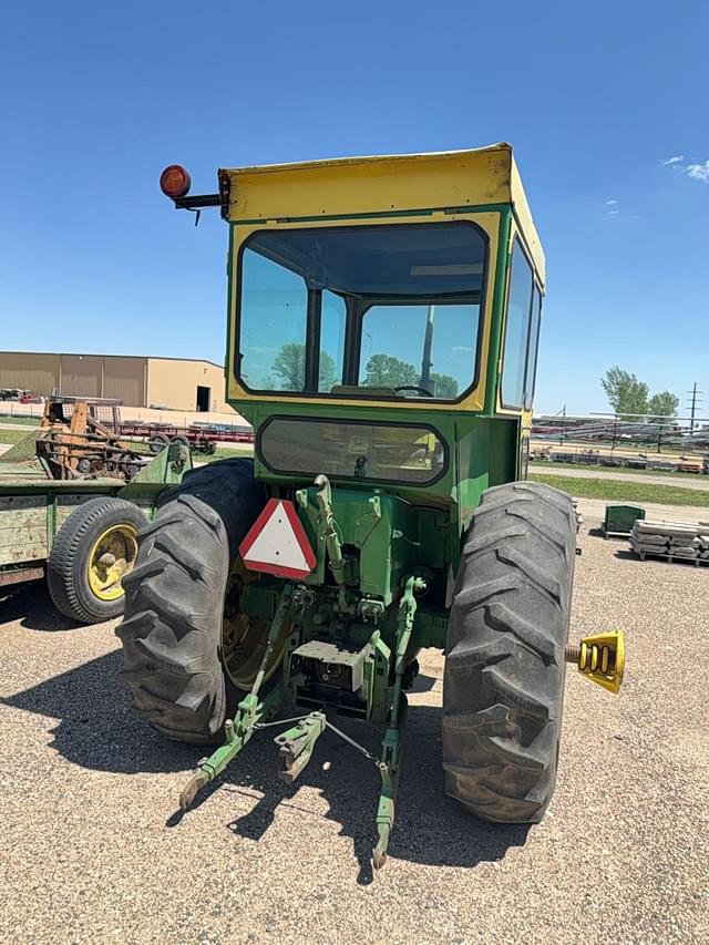 Image of John Deere 3020 equipment image 3