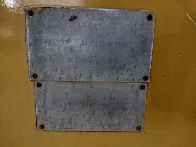 Image of Caterpillar CP433C equipment image 4