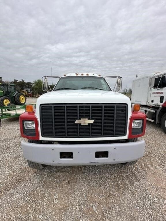 Image of Chevrolet Top Kick equipment image 2