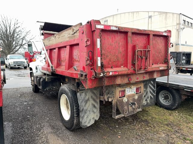 Image of Chevrolet Kodiak equipment image 2