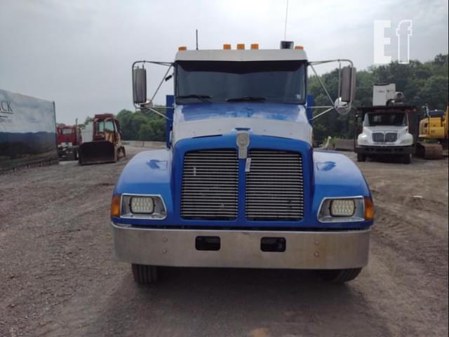 Image of Kenworth T300 equipment image 1