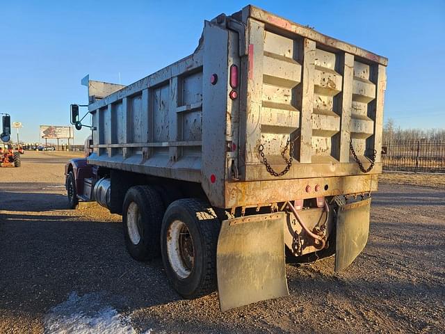 Image of Peterbilt 377 equipment image 2