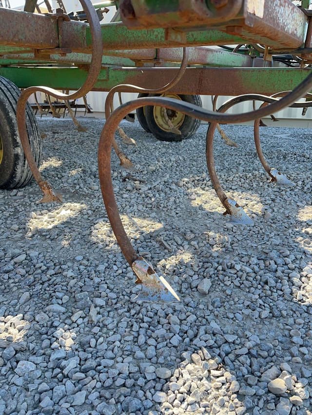 Image of John Deere 960 equipment image 3