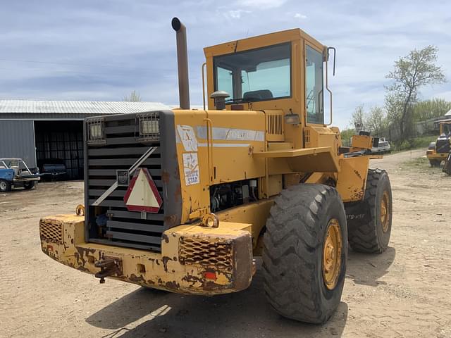 Image of Volvo L90C equipment image 4