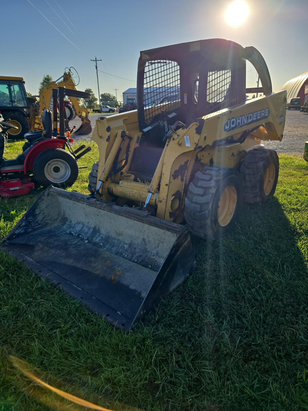 Image of John Deere 250 Primary image