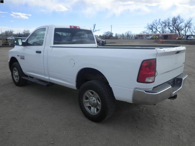 Image of Dodge Ram 2500HD equipment image 4