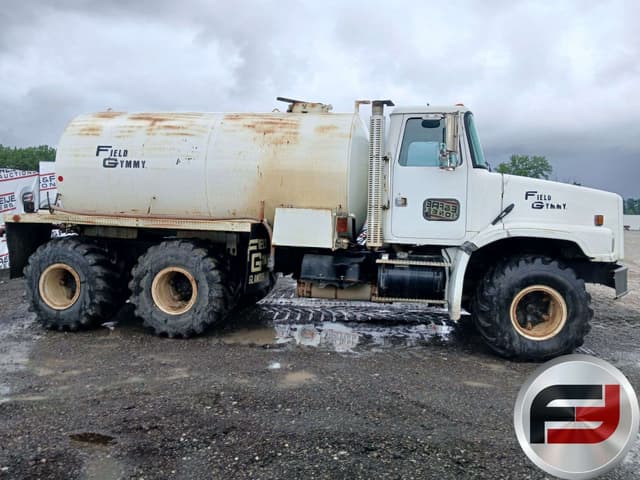 Image of Volvo WG equipment image 4