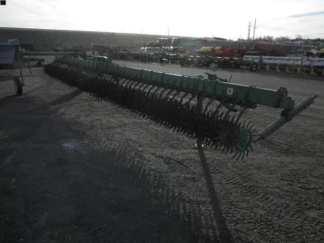 Image of John Deere 400 equipment image 2