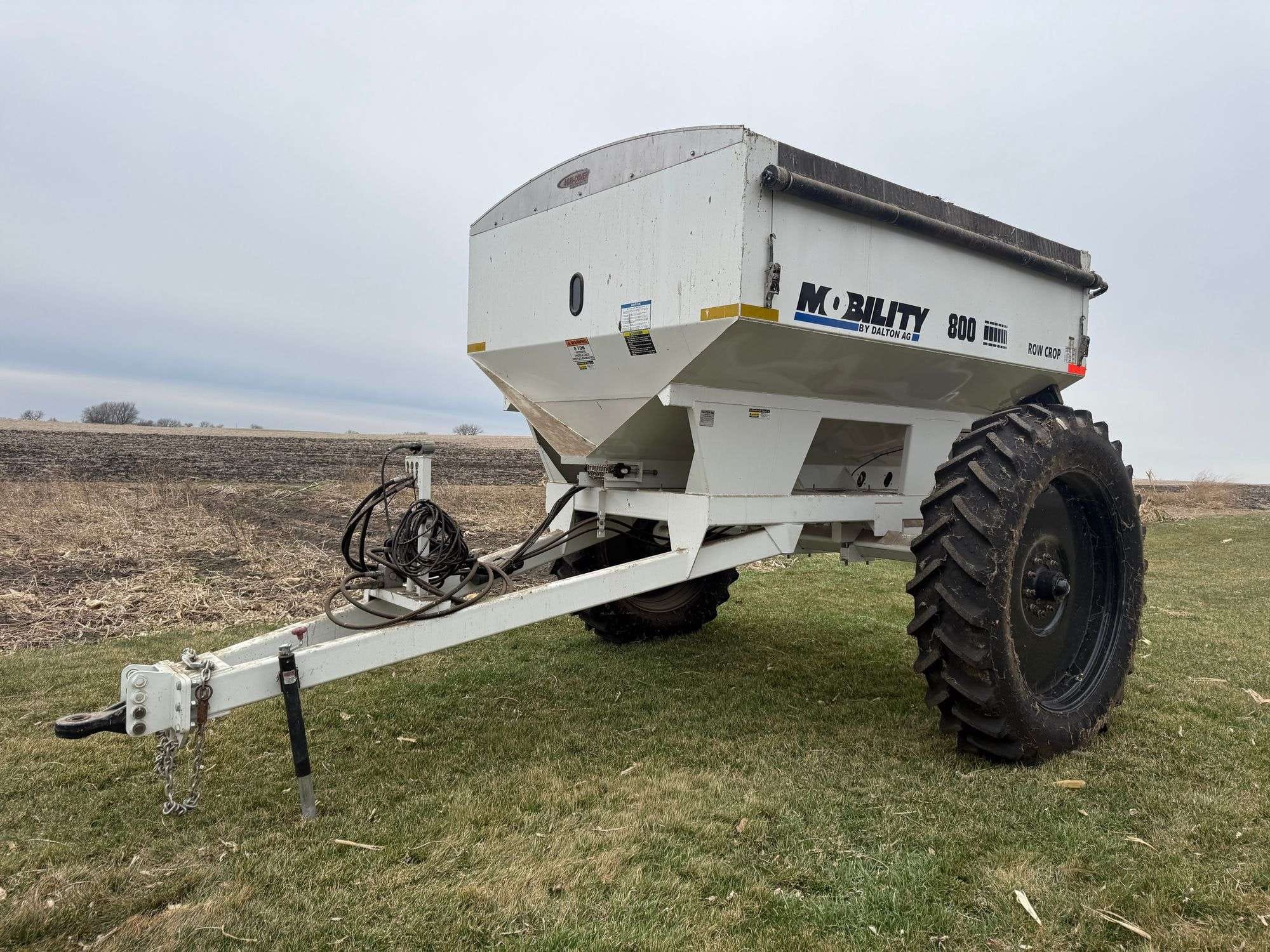 Dalton Ag. Mobility 800 Equipment Image0