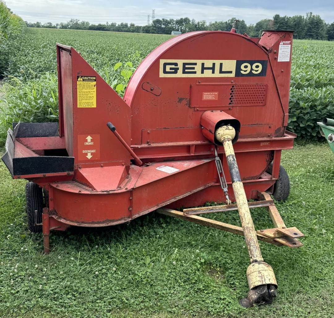 Image of Gehl 99 Image 0