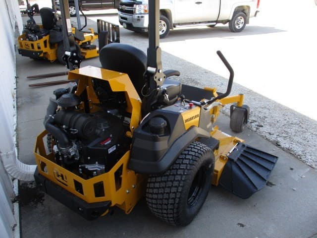 Image of Hustler Super Z equipment image 1