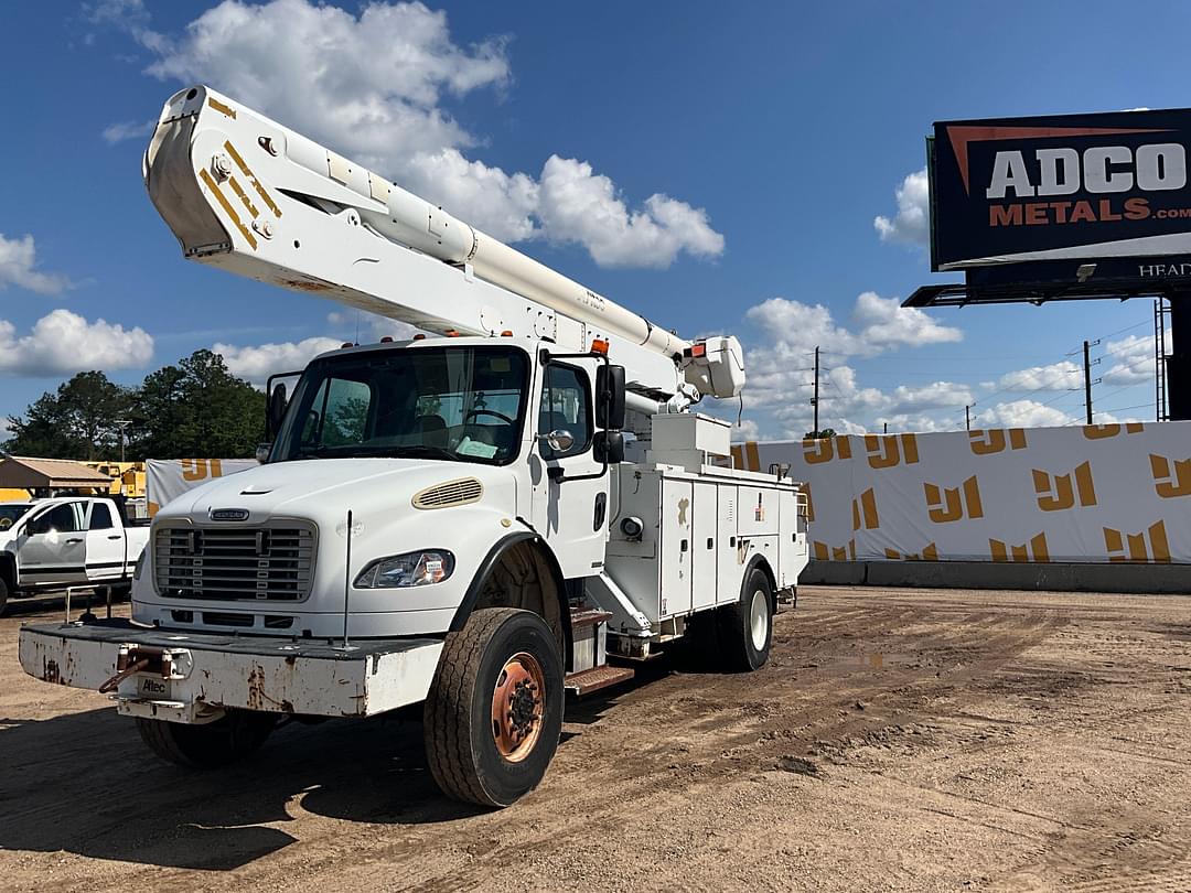 Image of Freightliner M2 Primary image