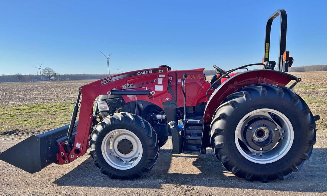 Image of Case IH Farmall 115A Primary image