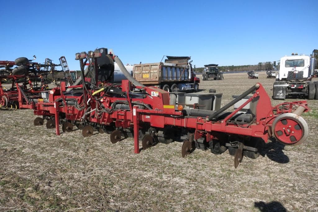 Image of Case IH 1230 Primary image