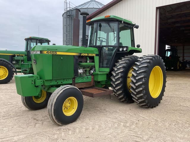 Image of John Deere 4455 equipment image 3