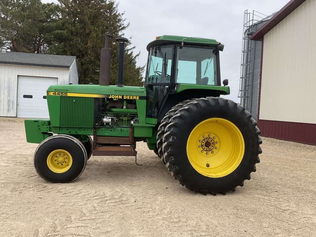 Image of John Deere 4455 equipment image 2