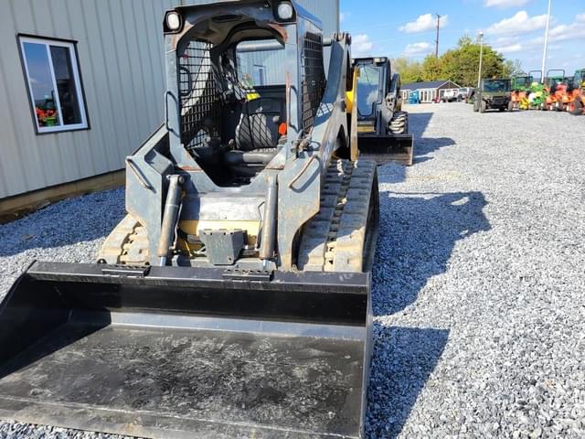 Image of John Deere 317G equipment image 1