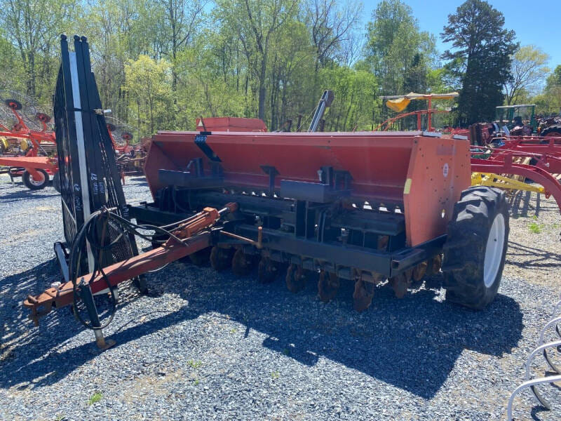 Main image Lilliston 9680