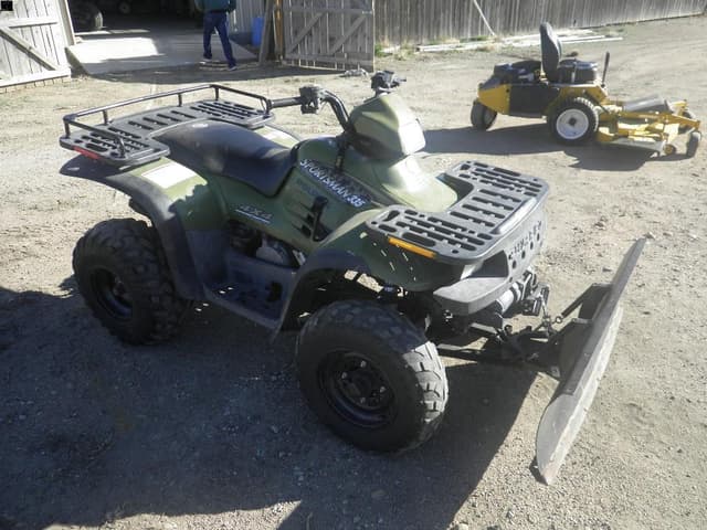 Image of Polaris Sportsman 335 equipment image 3