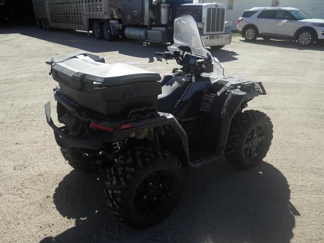Image of Polaris Sportsman 850 equipment image 2