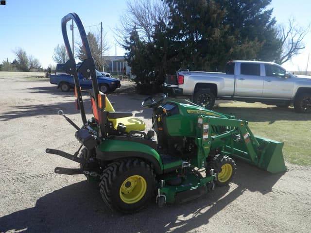 Image of John Deere 1025R equipment image 2