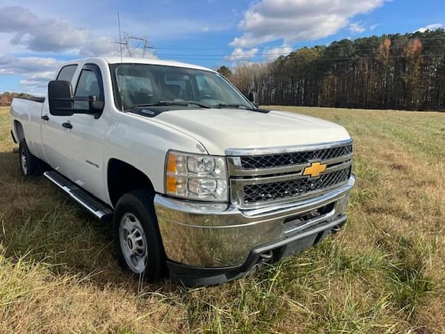 Image of Chevrolet 2500HD equipment image 2