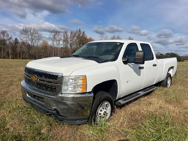 Image of Chevrolet 2500HD equipment image 1