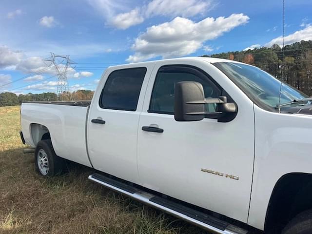 Image of Chevrolet 2500HD equipment image 4