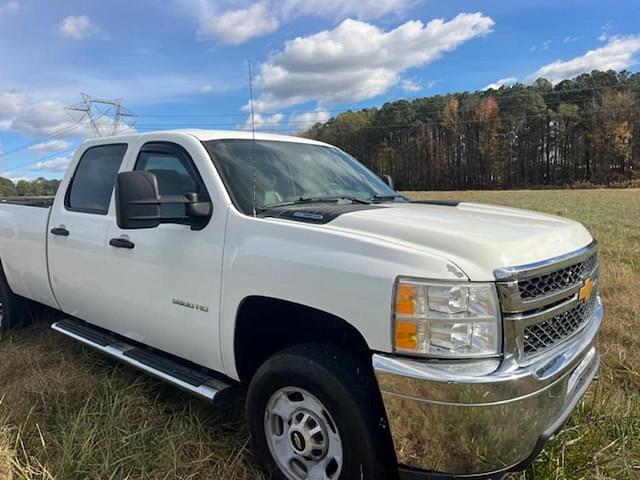 Image of Chevrolet 2500HD equipment image 3