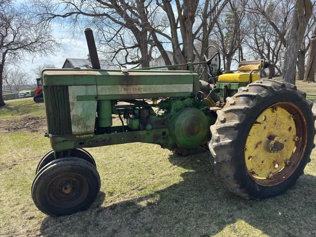 Image of John Deere 620 equipment image 1