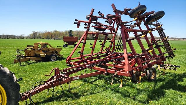 Image of Case IH 4800 equipment image 1