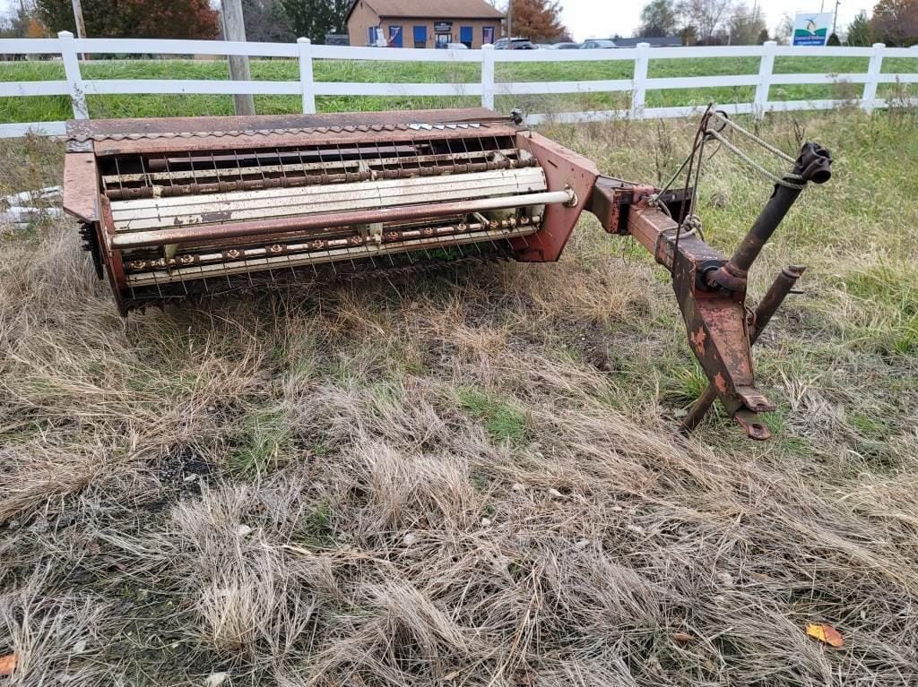 Main image Hesston PT-7