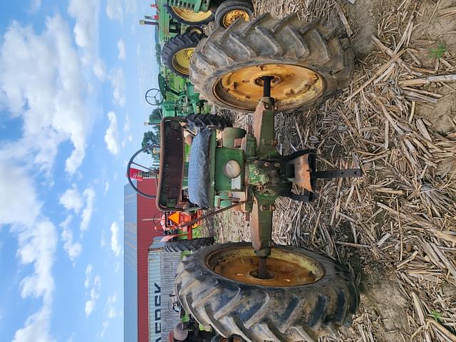 Image of John Deere B equipment image 3