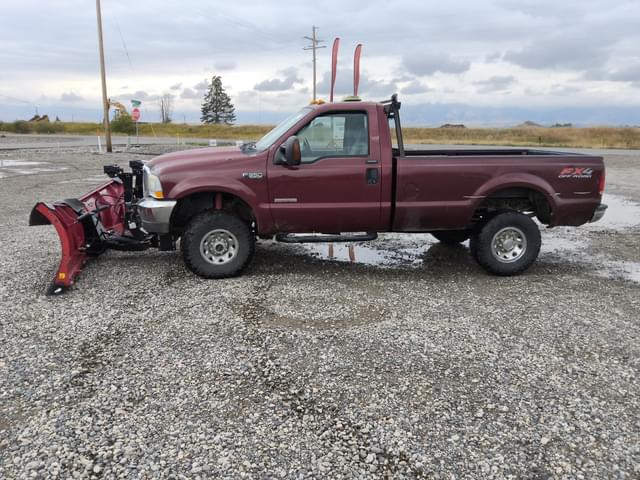 Image of Ford F-350 equipment image 1