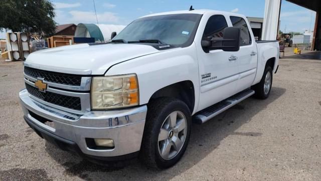 Image of Chevrolet Silverado equipment image 1