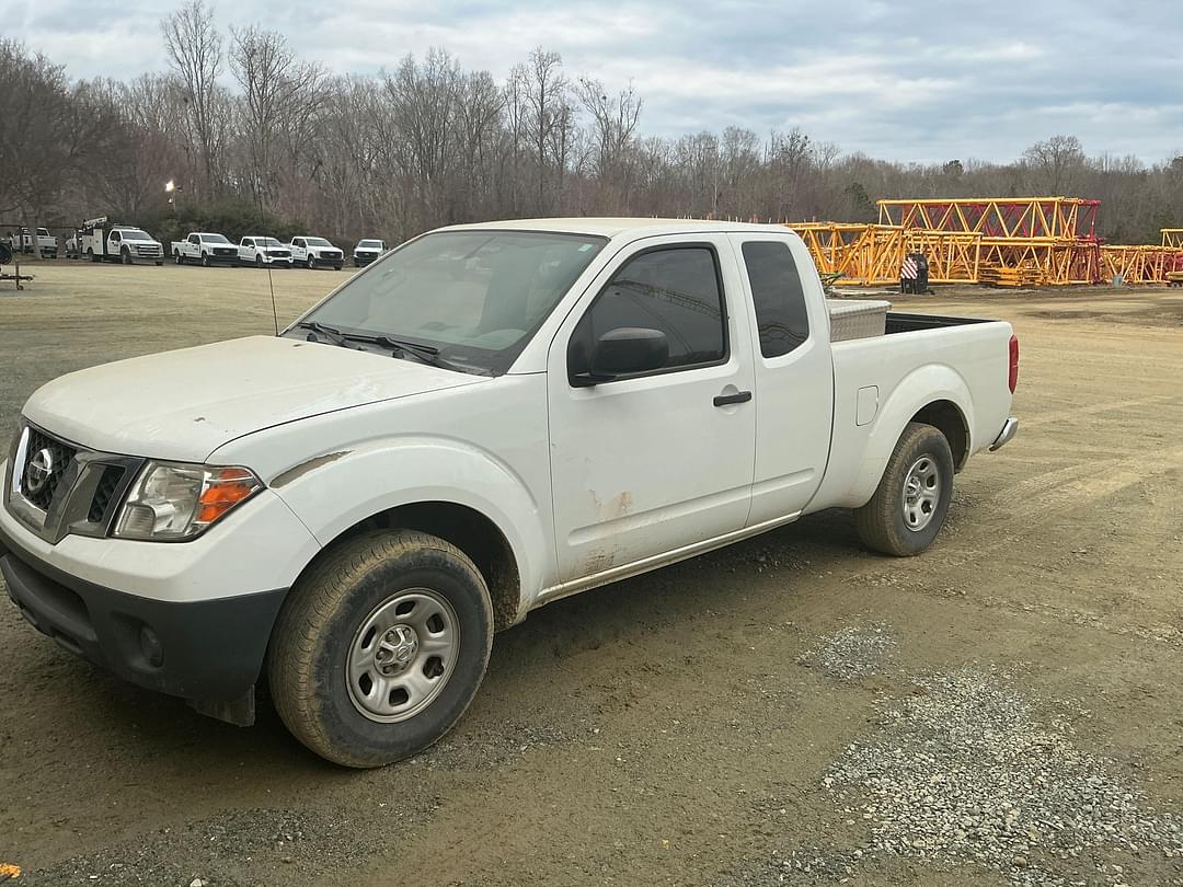 Image of Nissan Frontier Primary image